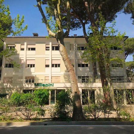Hotel Millepini Marina Romea Exterior foto